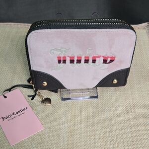 Juicy Couture Zip Wallet